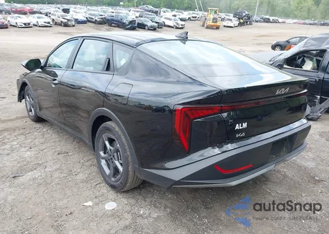 2025 Kia K4 Lxs from USA, damaged, VIN 3KPFT4DE5SE008863